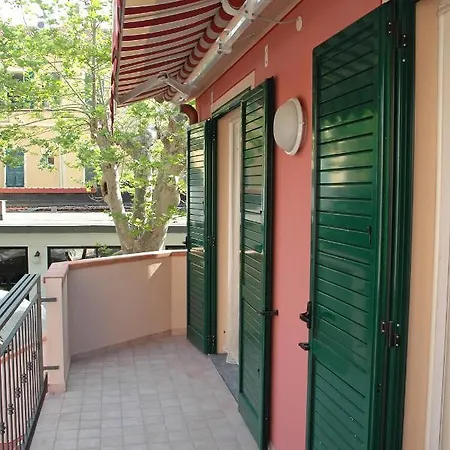 World Village Hotel apartamentowy