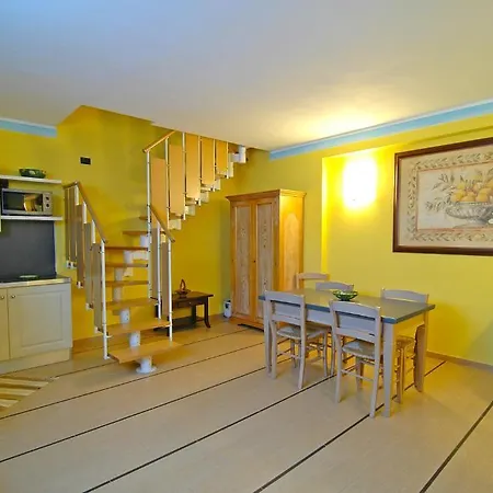 World Village Aparthotel 3*