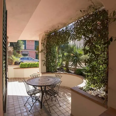 Appart hôtel World Village