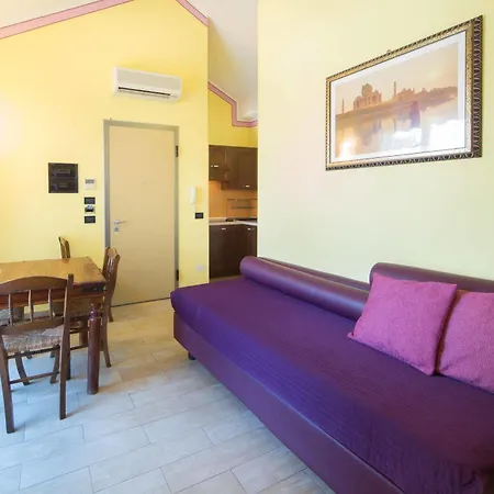 Aparthotel World Village