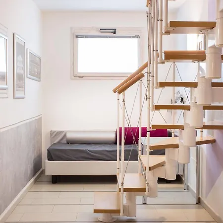 World Village Aparthotel 3*