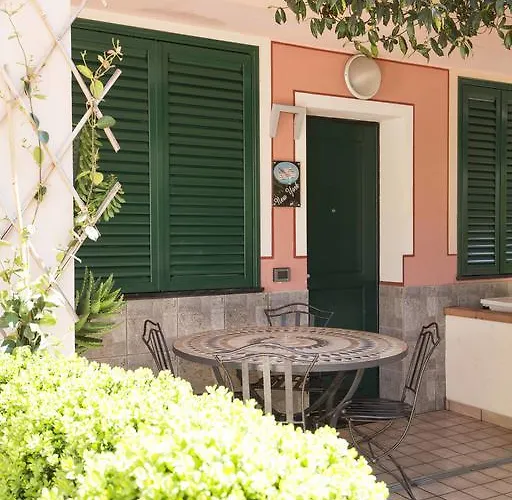 World Village Lägenhetshotell 3*